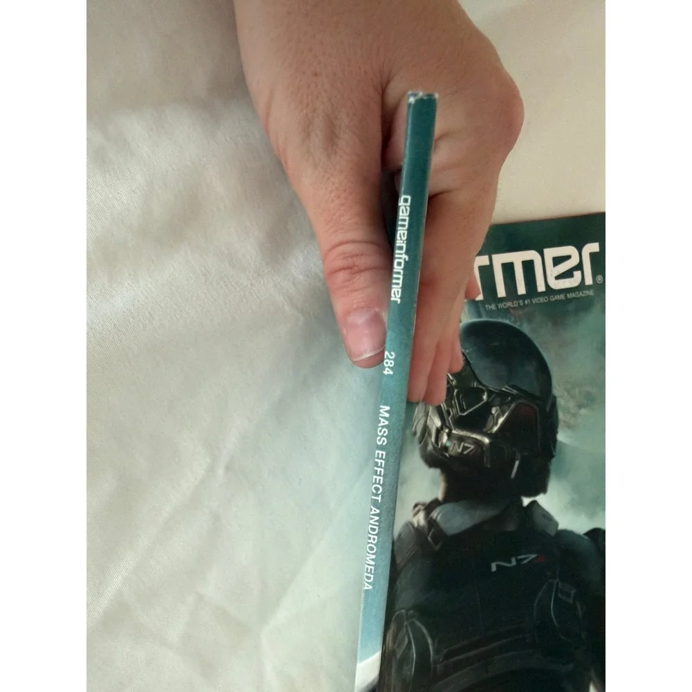 Game Informer Magazine Issue 284 December 2016 Mass Effect Andromeda Cover N7